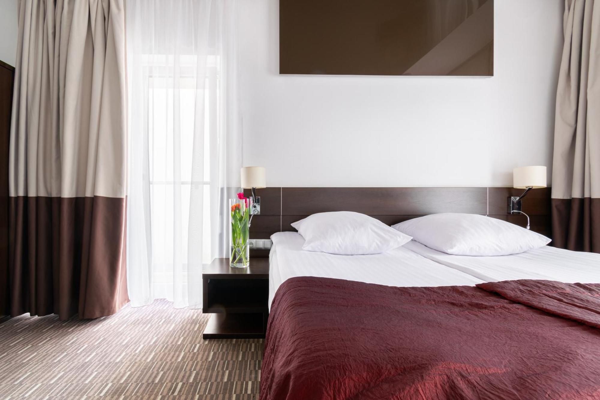 Hotel Diament Zabrze - Gliwice Dış mekan fotoğraf