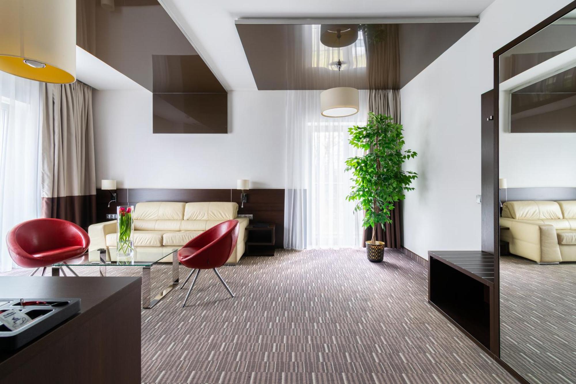 Hotel Diament Zabrze - Gliwice Dış mekan fotoğraf